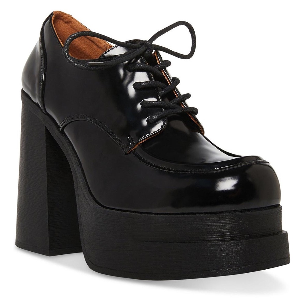 NWOT - Madden Girl - Women's Drummen Double Platform Oxford Pumps